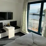 & Restaurant Utkiek Отель Грайфсвальд