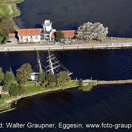 & Restaurant Utkiek