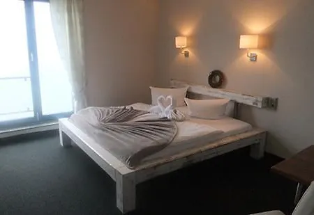 Отель & Restaurant Utkiek Грайфсвальд